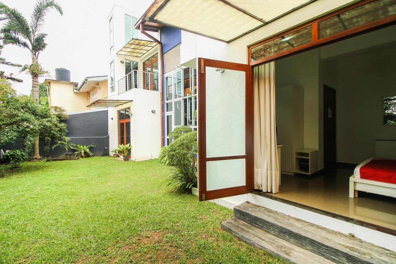 Oyo 437 Amali Residence Nugegoda Esterno foto