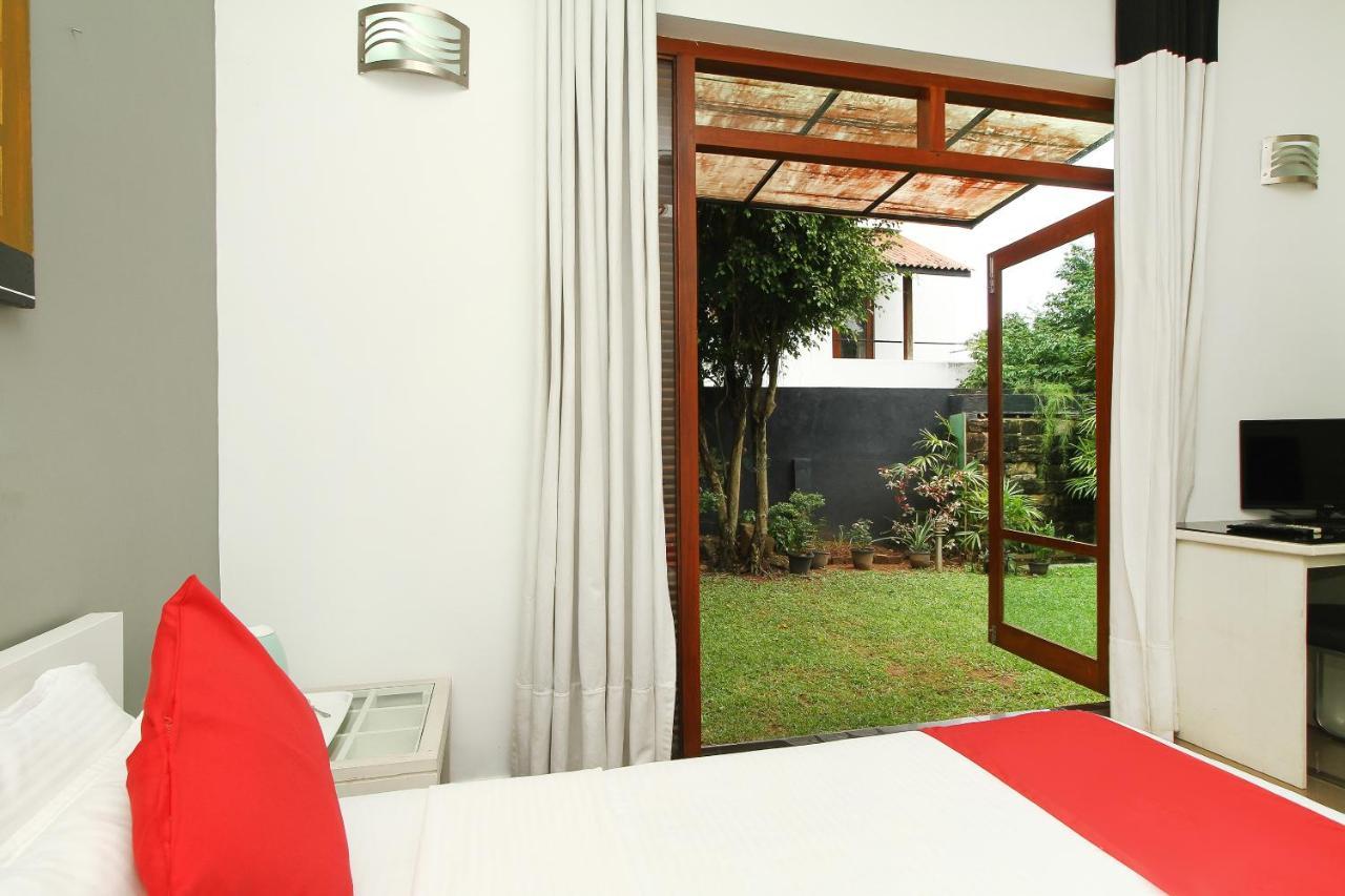 Oyo 437 Amali Residence Nugegoda Esterno foto